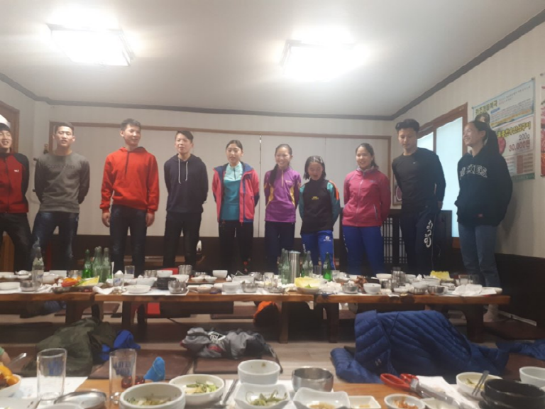 몽골 청소년 국가대표 육상팀 지원 첨부파일 : 1548812819.jpg